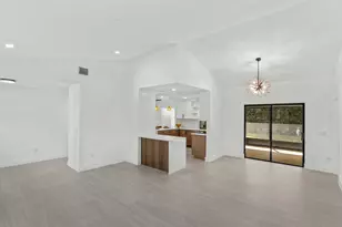 14814 Paddock Dr, Wellington, FL 33414 - Photo 11