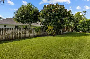 14814 Paddock Dr, Wellington, FL 33414 - Photo 37