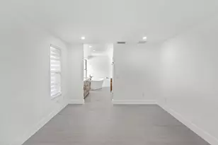 14814 Paddock Dr, Wellington, FL 33414 - Photo 15