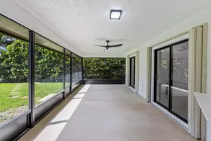 14814 Paddock Dr, Wellington, FL 33414 - Photo 31