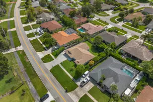 14814 Paddock Dr, Wellington, FL 33414 - Photo 43