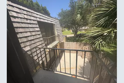 234 Lake Arbor Drive, Palm Springs, FL 33461 - Photo 13