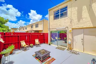 3672 SW 59th Ave, Davie, FL 33314 - Photo 7