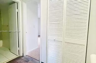 3672 SW 59th Ave, Davie, FL 33314 - Photo 17