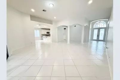 12310 Riverfalls Court, Boca Raton, FL 33428 - Photo 9
