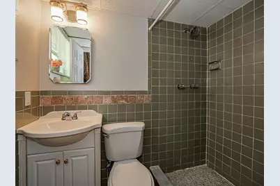 923 22nd Place #219, Vero Beach, FL 32960 - Photo 19