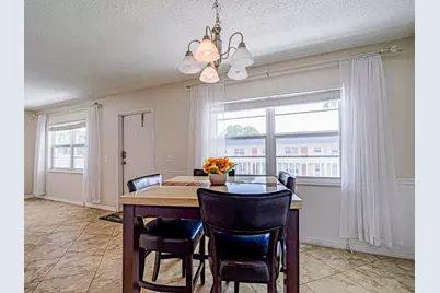 923 22nd Place #219, Vero Beach, FL 32960 - Photo 11