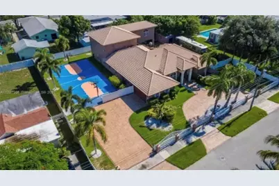 423 NE 3rd Street, Pompano Beach, FL 33060 - Photo 3