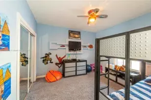 423 NE 3rd St, Pompano Beach, FL 33060 - Photo 29