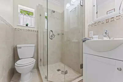 1638 NE 3rd Avenue, Delray Beach, FL 33444 - Photo 17