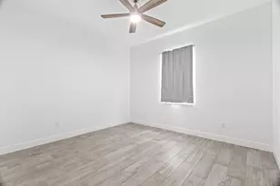 2865 SW Seaside Rd, Port Saint Lucie, FL 34953 - Photo 9