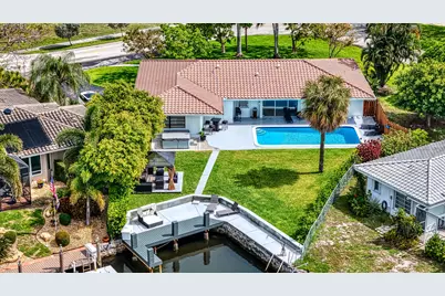 1250 SE 10th Street, Deerfield Beach, FL 33441 - Photo 67