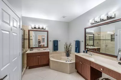 2802 Kinsington Circle #27-4, Weston, FL 33332 - Photo 25