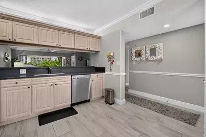275 Palm Avenue #D, Jupiter, FL 33477 - Photo 17