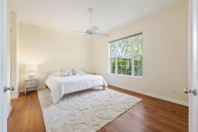 8548 Beaconhill Road, Palm Beach Gardens, FL 33410 - Photo 7