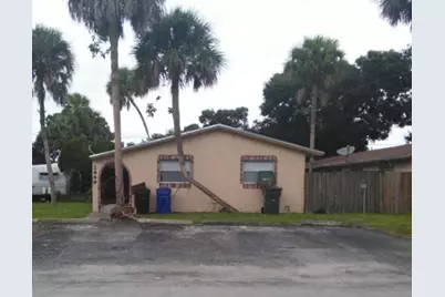 2889 SW 19th Place #B, Fort Lauderdale, FL 33312 - Photo 1