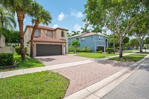 9058 Alexandra Cir, Wellington, FL 33414 - Photo 5