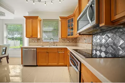 9058 Alexandra Circle, Wellington, FL 33414 - Photo 19