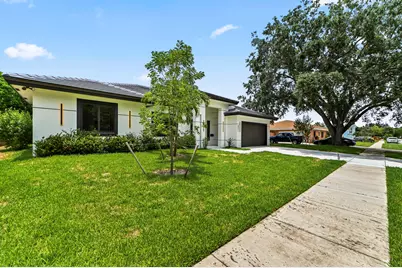 621 NW 42nd Avenue, Coconut Creek, FL 33066 - Photo 3