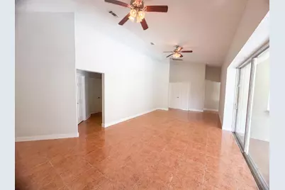 711 SE Celtic Avenue, Port Saint Lucie, FL 34983 - Photo 3