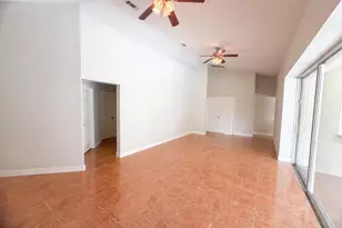 711 SE Celtic Ave, Port Saint Lucie, FL 34983 - Photo 3
