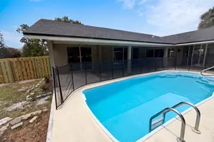 711 SE Celtic Ave, Port Saint Lucie, FL 34983 - Photo 23