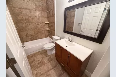 711 SE Celtic Avenue, Port Saint Lucie, FL 34983 - Photo 17