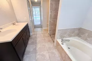 711 SE Celtic Ave, Port Saint Lucie, FL 34983 - Photo 19