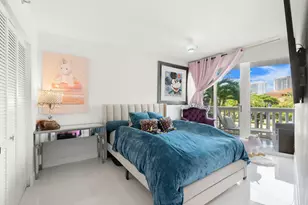 1000 E Island Blvd, Aventura, FL 33160 - Photo 11