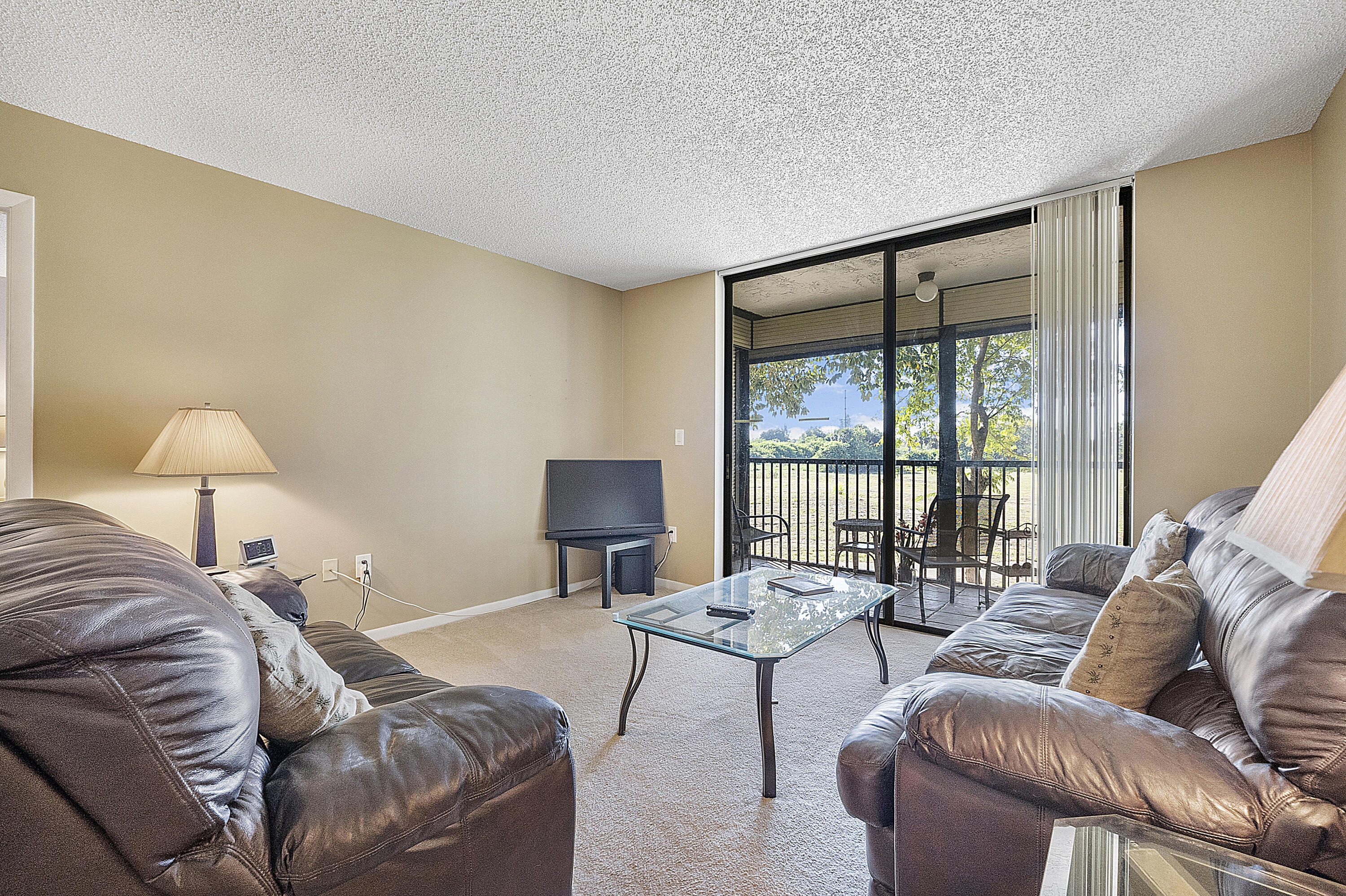 5530 NW 44th St #216c main architectural view