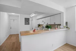 8296 NW 24th St, Coral Springs, FL 33065 - Photo 3
