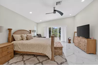 7082 NW 3rd Avenue, Boca Raton, FL 33487 - Photo 23