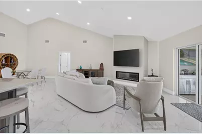 7082 NW 3rd Avenue, Boca Raton, FL 33487 - Photo 21