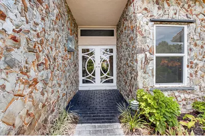 7082 NW 3rd Avenue, Boca Raton, FL 33487 - Photo 5