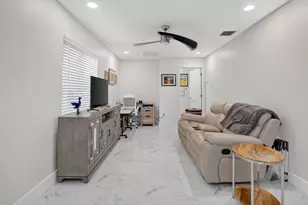7082 NW 3rd Ave, Boca Raton, FL 33487 - Photo 37