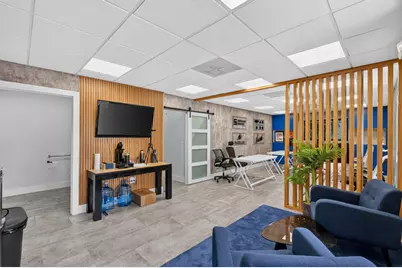 16811 NE 6th Avenue, North Miami Beach, FL  - Photo 3