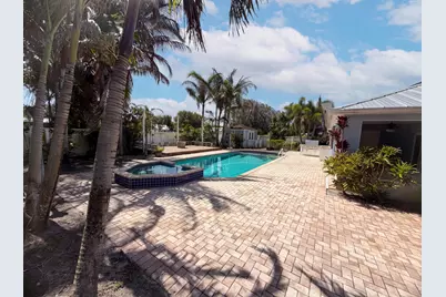 2902 Serenity Circle S, Fort Pierce, FL 34981 - Photo 17