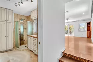 518 N Riverside Dr, Pompano Beach, FL 33062 - Photo 55
