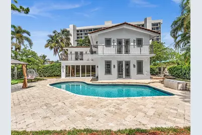 518 N Riverside Drive, Pompano Beach, FL 33062 - Photo 1