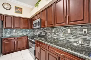 7651 Normande Ct, Margate, FL 33063 - Photo 9