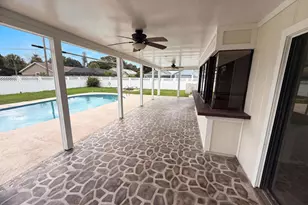 2305 SW Fern Cir, Port Saint Lucie, FL 34953 - Photo 35