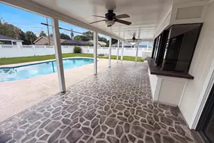 2305 SW Fern Cir, Port Saint Lucie, FL 34953 - Photo 37