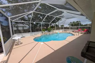 2097 SW Larchmont Ln, Port Saint Lucie, FL 34984 - Photo 37