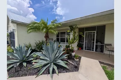 2097 SW Larchmont Lane, Port Saint Lucie, FL 34984 - Photo 3