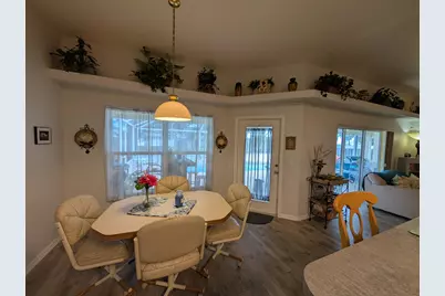2097 SW Larchmont Lane, Port Saint Lucie, FL 34984 - Photo 9