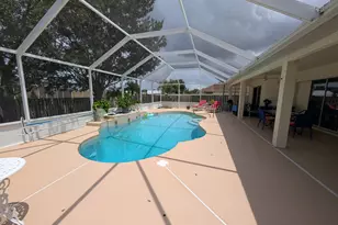 2097 SW Larchmont Ln, Port Saint Lucie, FL 34984 - Photo 7