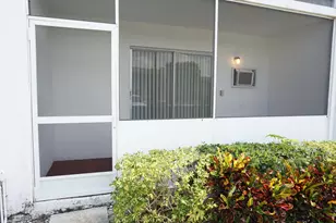 226 Sheffield J, West Palm Beach, FL 33417 - Photo 9