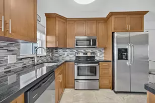 1536 SE 15th Ct, Deerfield Beach, FL 33441 - Photo 3
