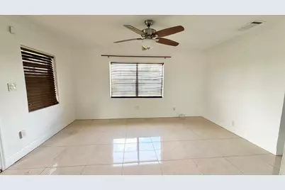 310 Dickson Drive, Fort Pierce, FL 34982 - Photo 5