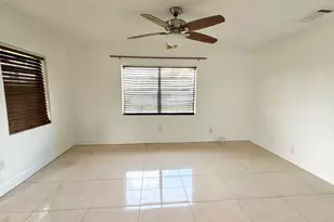 310 Dickson Dr, Fort Pierce, FL 34982 - Photo 5